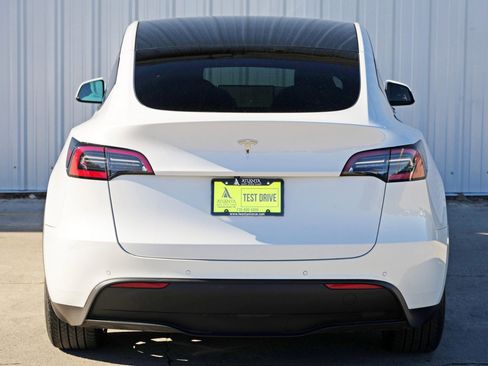 Used 2021 Tesla Model Y 2WD image 52