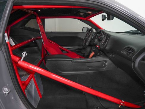 Used 2019 Dodge Challenger SRT Hellcat Redeye RWD image 32
