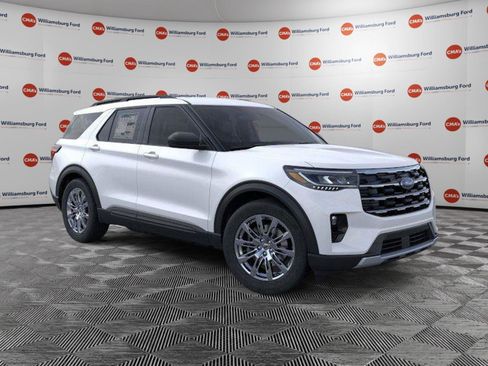 New 2026 Ford Explorer Active w/ Active Comfort Package image 7