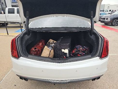 Used 2018 Cadillac CT6 Luxury AWD/4WD image 7