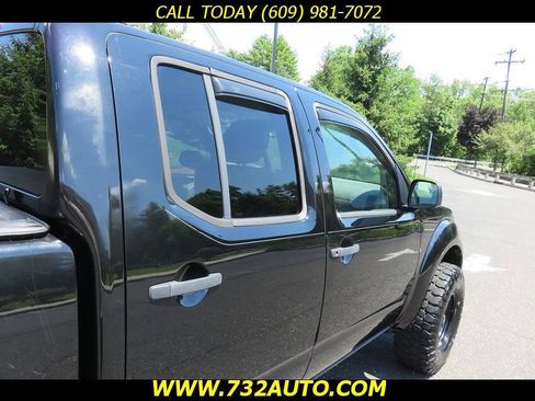 Used 2011 Nissan Frontier S AWD/4WD image 18