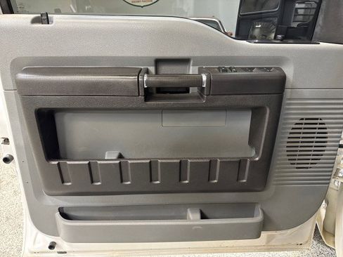 Used 2016 Ford F350 XL w/ Power Equipment Group image 22