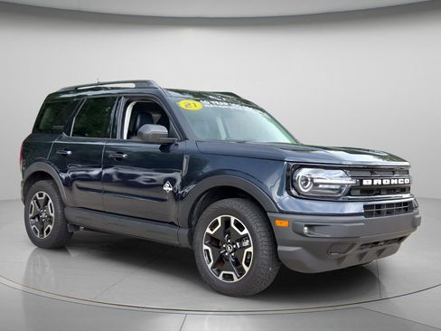 Used 2021 Ford Bronco Sport Outer Banks AWD/4WD image 9