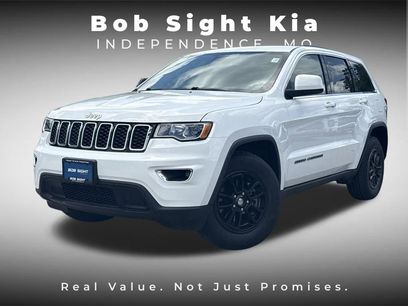 Used 2018 Jeep Grand Cherokee Laredo