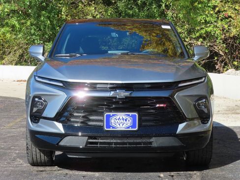 New 2025 Chevrolet Blazer RS w/ Driver Confidence II Package image 19