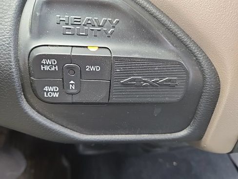 Used 2020 RAM 2500 Laramie AWD/4WD image 16
