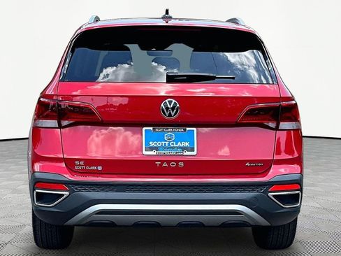 Used 2024 Volkswagen Taos SE AWD/4WD image 6