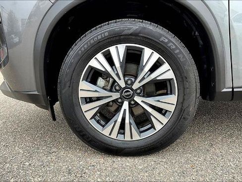 Certified 2023 Nissan Rogue SV AWD/4WD image 7