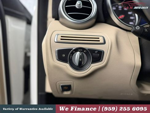 Used 2020 Mercedes-Benz C 300 4MATIC Sedan image 27