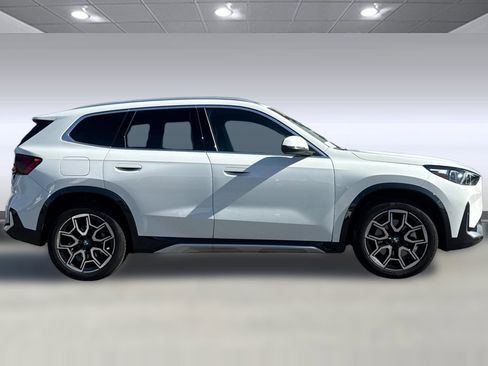 Used 2025 BMW X1 xDrive28i w/ Convenience Package AWD/4WD image 7
