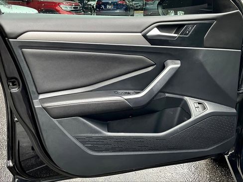 Used 2022 Volkswagen Jetta S image 20