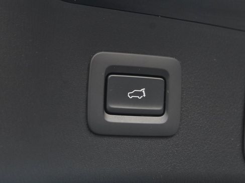 Used 2025 MAZDA CX-5 AWD 2.5 S w/ Preferred Package image 16