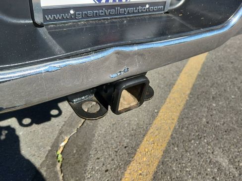 Used 2017 RAM 2500 Tradesman w/ Chrome Appearance Group image 12