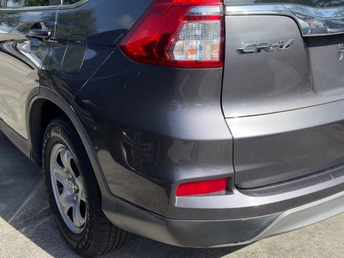 Used 2015 Honda CR-V LX image 9