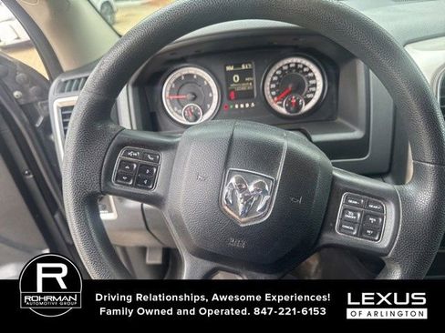 Used 2017 RAM 1500 Classic SLT AWD/4WD image 10