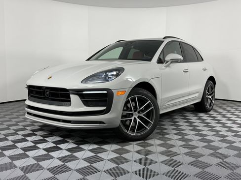 New 2026 Porsche Macan AWD/4WD image 1
