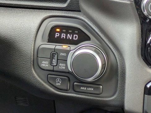 New 2026 RAM 1500 Express AWD/4WD image 19