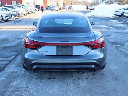Used 2022 Audi e-tron GT Prestige w/ Prestige Package image 6