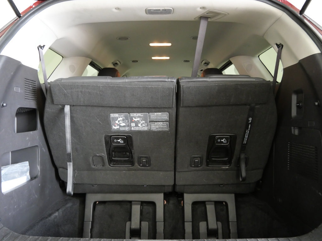 Used 2025 Kia Carnival FWD image 26