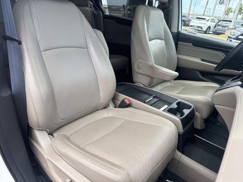 Used 2020 Honda Odyssey Elite image 13