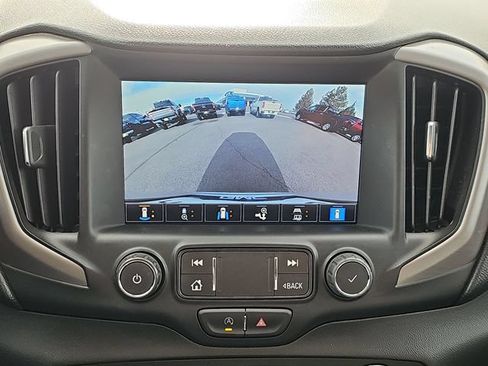 Used 2022 GMC Terrain AT4 w/ Tech Package AWD/4WD image 12