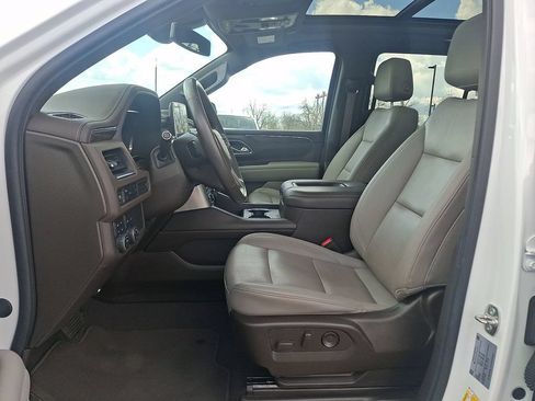 Used 2022 Chevrolet Tahoe LT AWD/4WD image 16