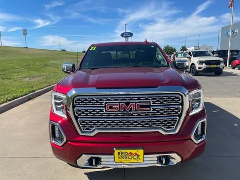 Used 2021 GMC Sierra 1500 Denali w/ Denali Ultimate Package AWD/4WD image 8
