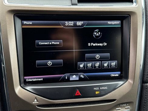 Used 2015 Lincoln MKX AWD w/ Equipment Group 102A image 21