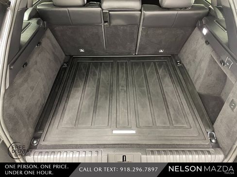 Used 2018 Land Rover Range Rover Sport HSE Dynamic image 37