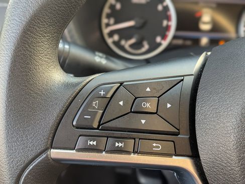 Used 2024 Nissan Sentra SV image 21