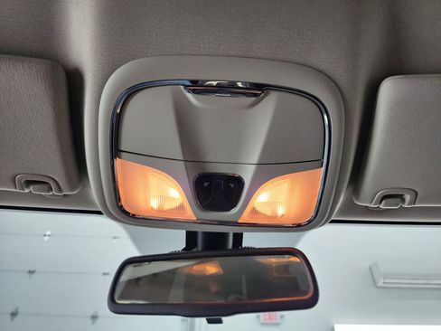 Used 2014 Jeep Cherokee Latitude FWD image 48