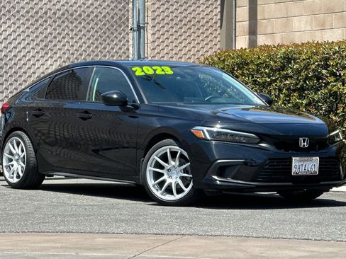 Used 2023 Honda Civic LX image 2