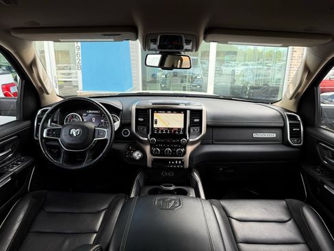 Used 2020 RAM 1500 Laramie AWD/4WD image 37