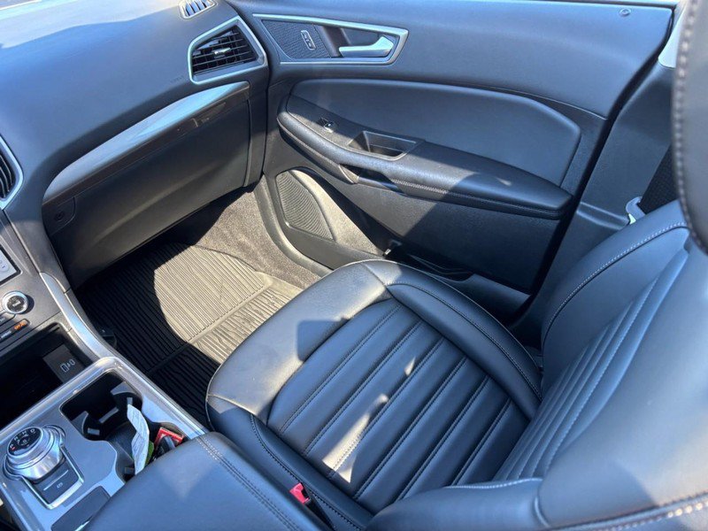 Used 2024 Ford Edge SEL w/ Convenience Package AWD/4WD image 16