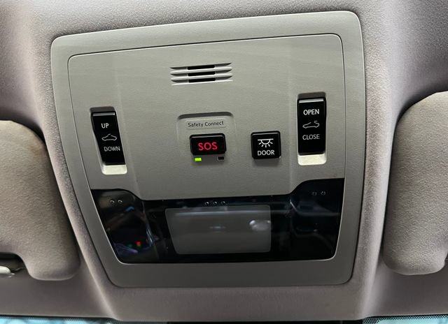 Used 2018 Lexus ES 350 w/ Luxury Package w/Wood Trim FWD image 43