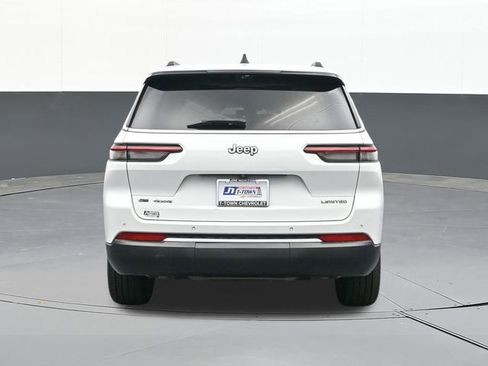 Used 2021 Jeep Grand Cherokee L Limited w/ Luxury Tech Group II image 11