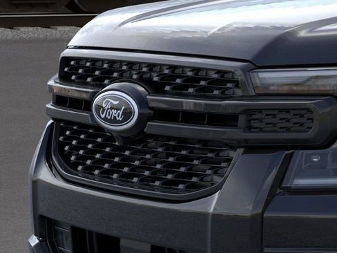 New 2025 Ford Ranger Lariat w/ FX4 Off-Road Package image 17