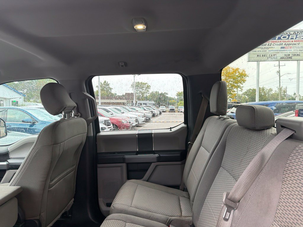 Used 2015 Ford F150 XLT AWD/4WD image 12