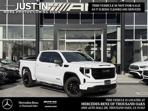 Used 2024 GMC Sierra 1500 Elevation image 1