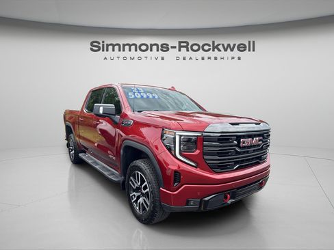 Used 2023 GMC Sierra 1500 AT4 w/ AT4 Preferred Package AWD/4WD image 6