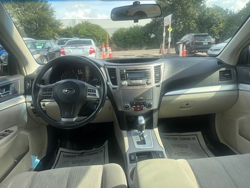 Used 2013 Subaru Legacy 2.5i Premium w/ All-Weather Pkg + Moonroof image 9