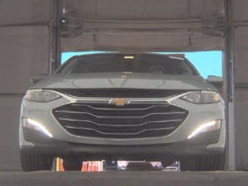 Used 2023 Chevrolet Malibu LT FWD image 6