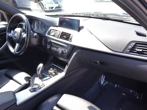 Used 2014 BMW 335i Sedan RWD image 18
