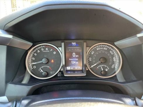 Used 2022 Toyota Tacoma SR5 image 16