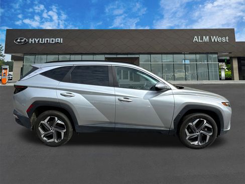 Used 2023 Hyundai Tucson SEL w/ Convenience Package AWD/4WD image 4