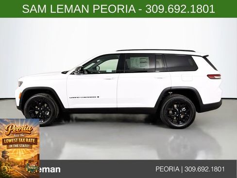 New 2025 Jeep Grand Cherokee L Altitude image 4