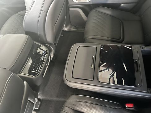 New 2026 INFINITI QX80 Autograph w/ Premium Cargo Package image 8