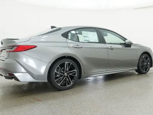 Used 2026 Toyota Camry XSE FWD image 28