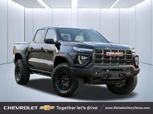 Used 2026 GMC Canyon AT4X w/ AT4X AEV Edition AWD/4WD image 1