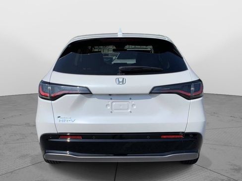 Certified 2025 Honda HR-V EX-L image 4